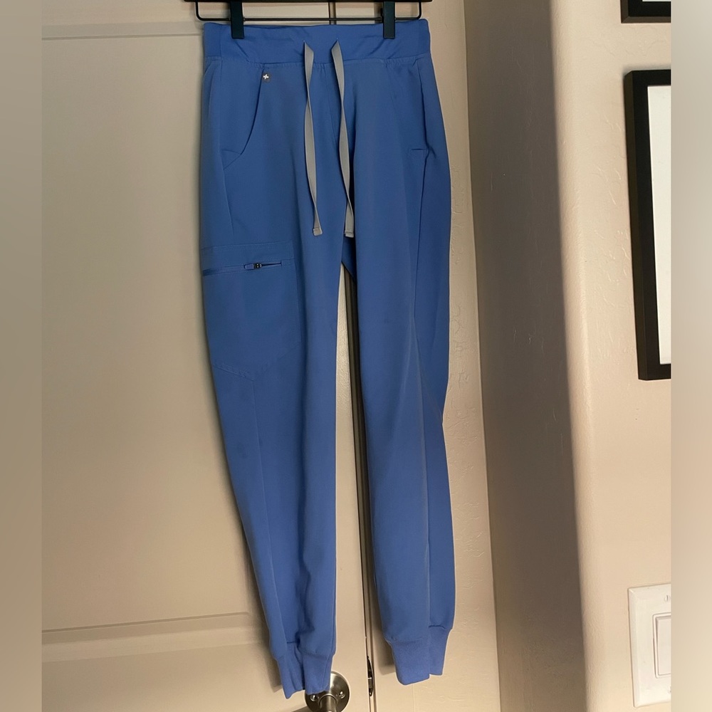 Figs Zamora Jogger Scrub Pants - color: ceil blue, size: XXS - Picture 2 of 4